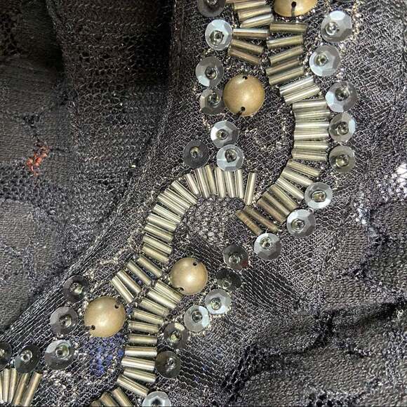 NWT FREE PEOPLE - lace top with sequins beading and scoop back black small - Picture 3 of 11